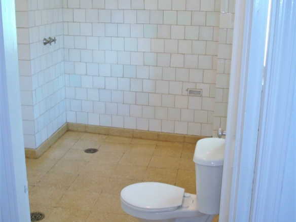 Oficina Comercial en el Centro de Valparaíso – Arriendo