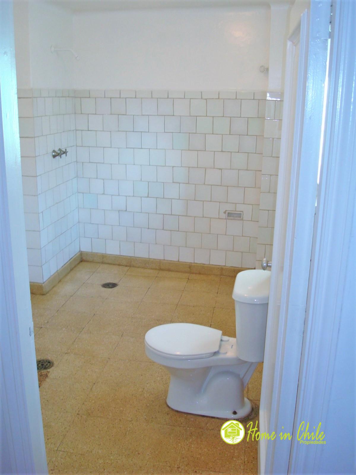 Oficina Comercial en el Centro de Valparaíso – Arriendo