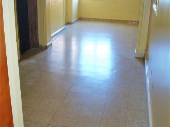 Oficina Comercial en el Centro de Valparaíso – Arriendo