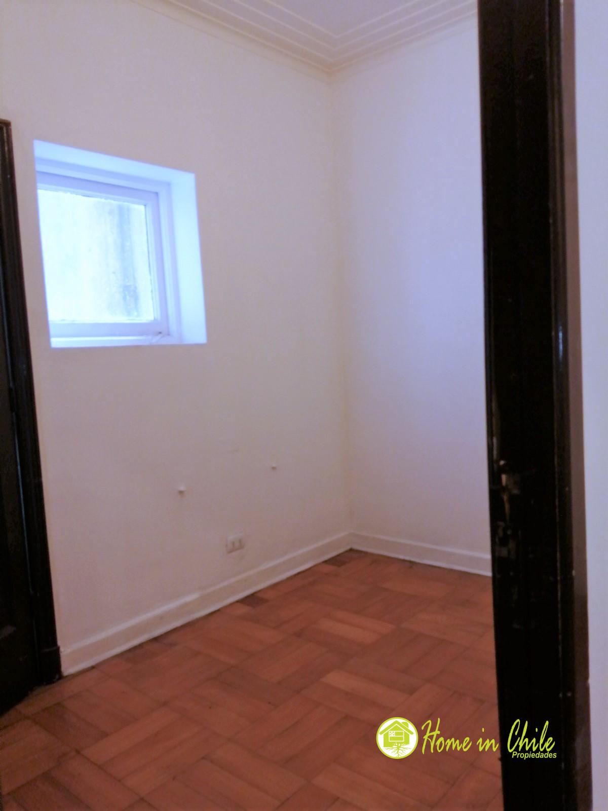 Oficina Comercial en el Centro de Valparaíso – Arriendo