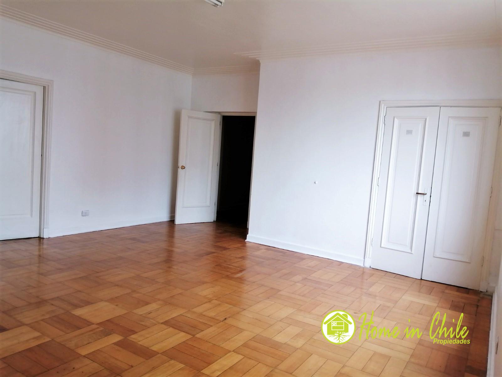 Oficina Comercial en el Centro de Valparaíso – Arriendo