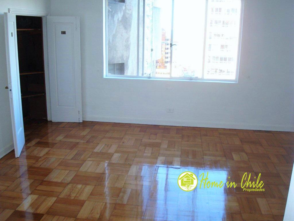 Oficina Comercial en el Centro de Valparaíso – Arriendo